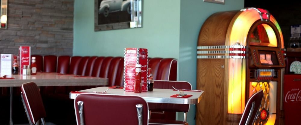 7Hotel Diner Halstead  Ngoại thất bức ảnh