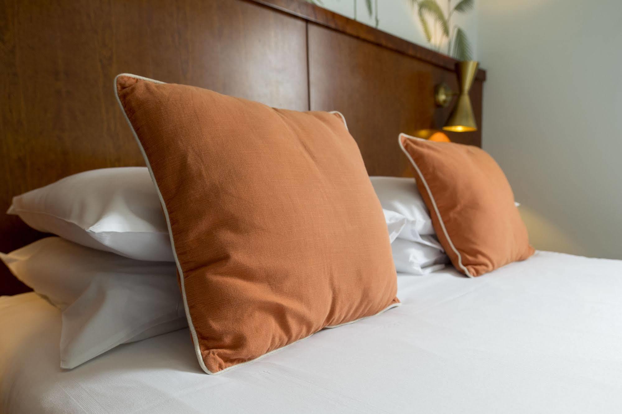 7Hotel Diner Halstead  Ngoại thất bức ảnh